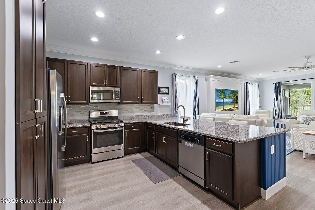 11798 SW Waterford Isle Way, Port Saint Lucie, FL 34987 Photo