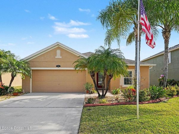 2058 Snapdragon Drive NW, Palm Bay, FL 32907