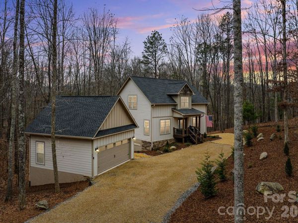 901 Wild River Run, Marshall, NC 28753
