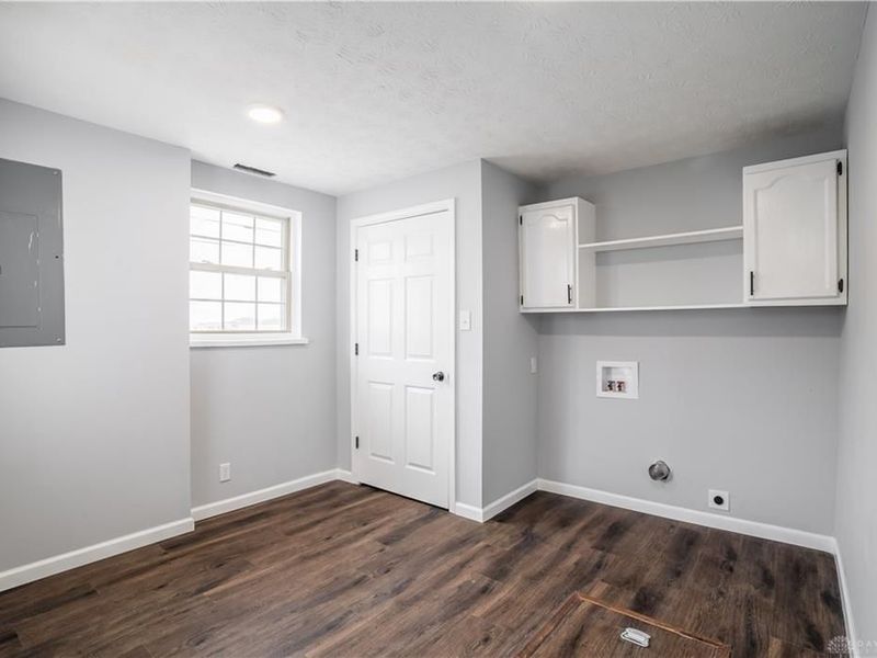 4 W Cross Street, Laura, OH 45337 Photo 18