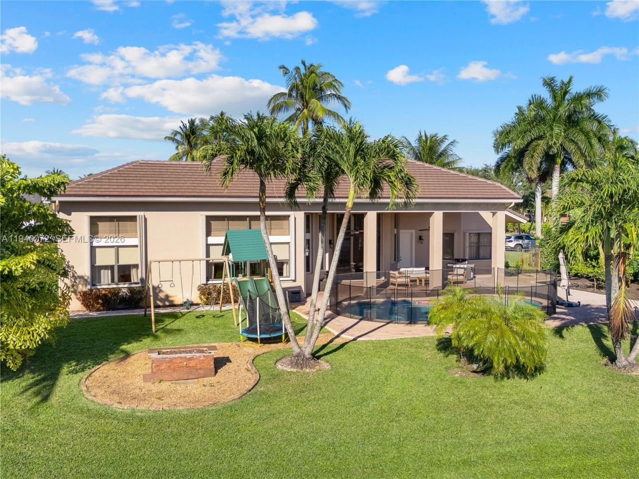 15016 SW 35th St, Davie, FL 33331 Photo