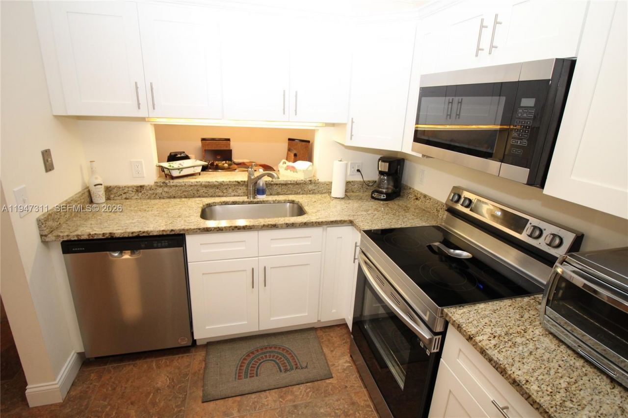 6516 Chasewood Dr, Unit B, Jupiter, FL 33458 Photo