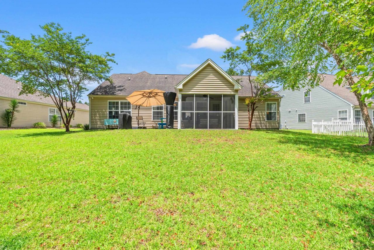 2487 Windmill Way Photo 7