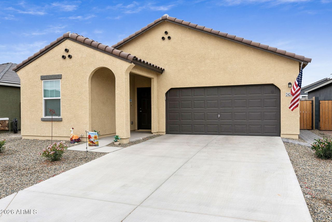 24246 W Hidalgo Avenue, Buckeye, AZ 85326 Main Photo