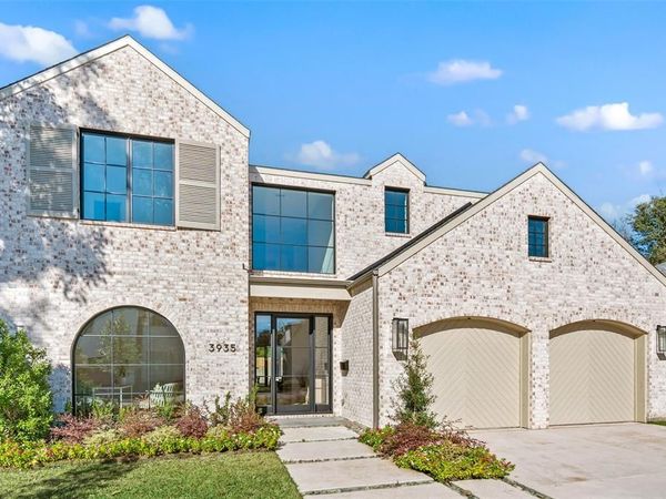 3935 Rochelle Drive, Dallas, TX 75220
