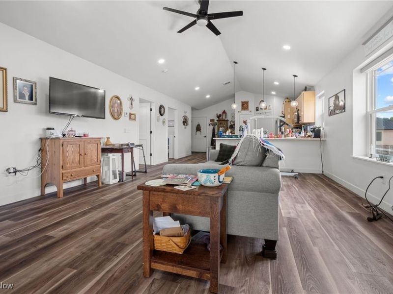 1031 Sycamore Lane, Millersburg, OH 44654 Photo 13