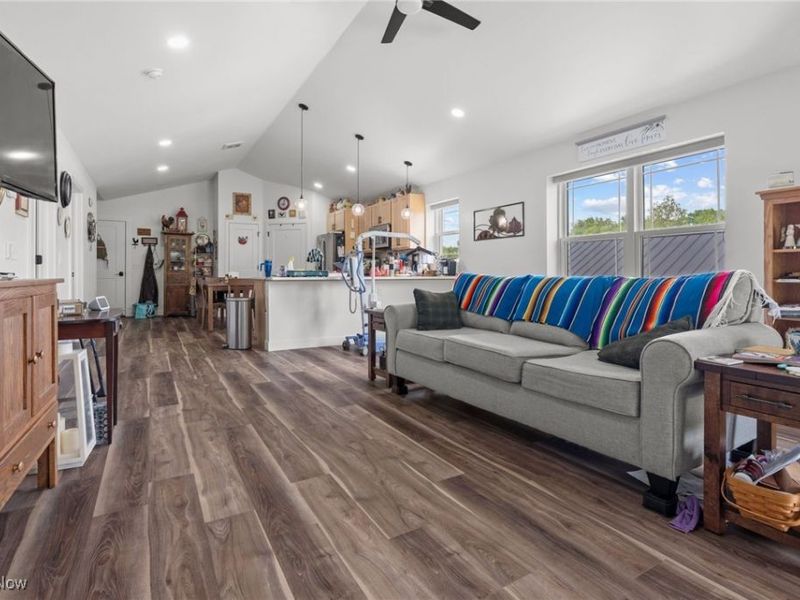 1031 Sycamore Lane, Millersburg, OH 44654 Photo 14