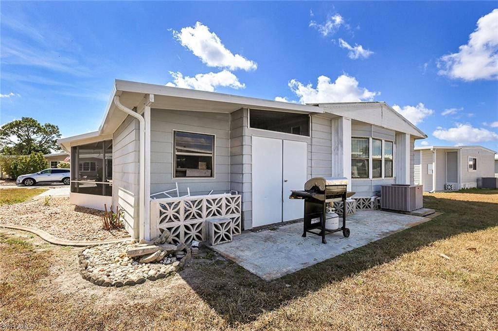 108 Snead Dr, North Fort Myers, FL 33903 Photo