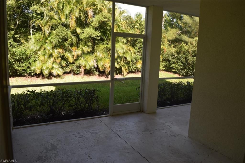 2350 Hidden Lake Ct, Unit 8513, Naples, FL 34112 Photo