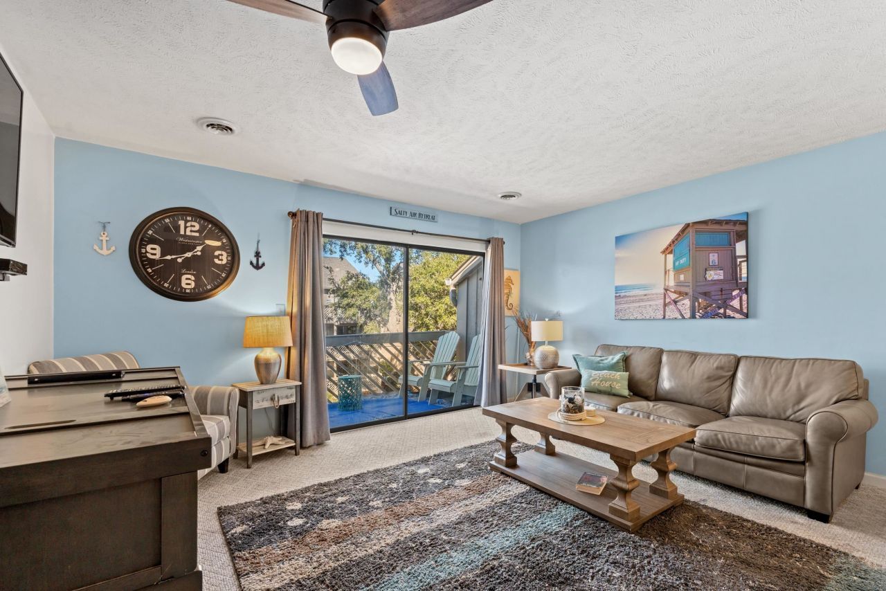 204 Maison Dr. Photo 11