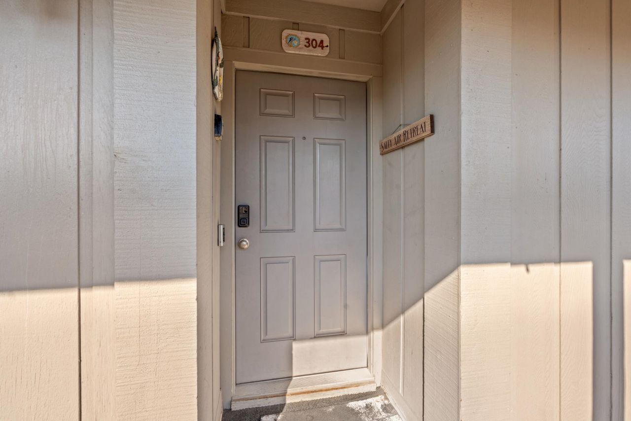 204 Maison Dr. Photo 2