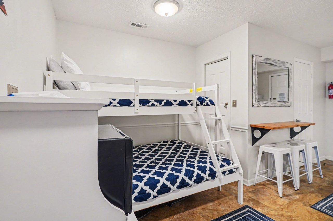 2710 S Ocean Blvd. Photo 11