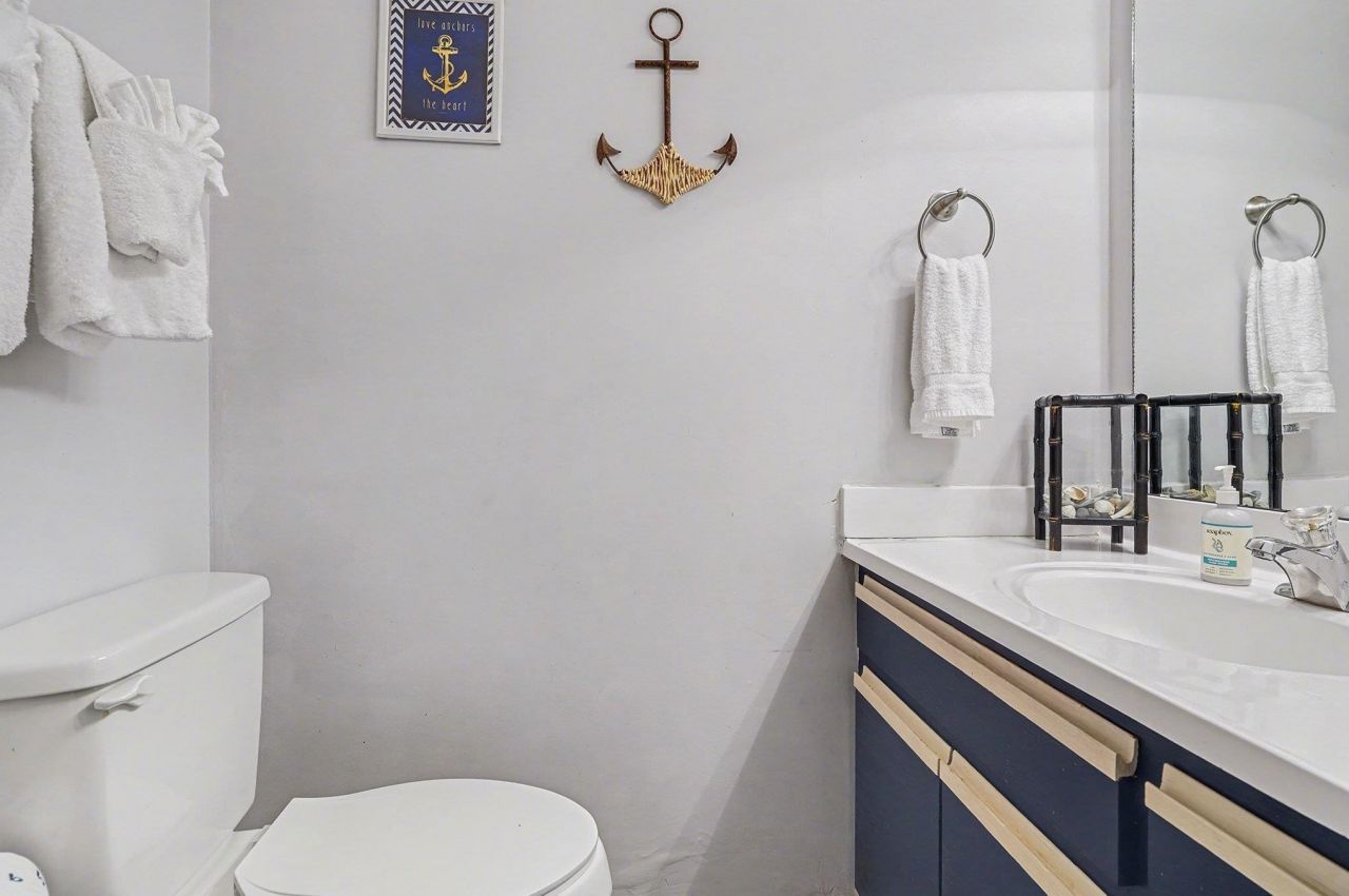 2710 S Ocean Blvd. Photo 16