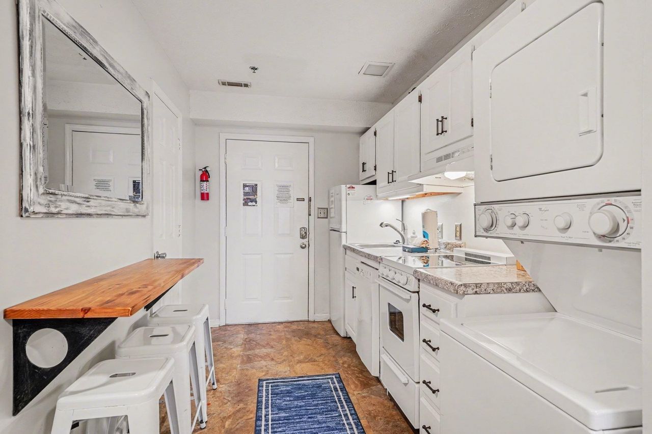 2710 S Ocean Blvd. Photo 7