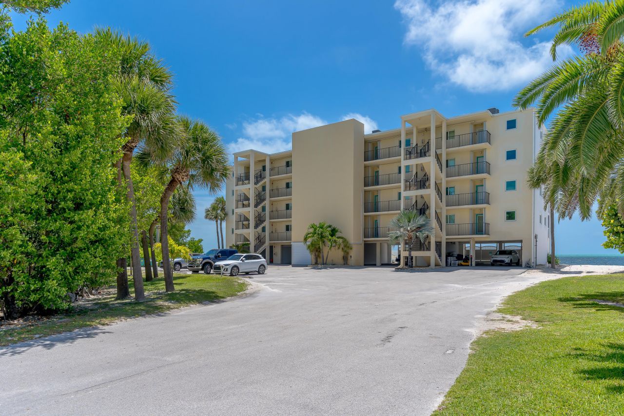 135 Coco Plum Drive, Unit 4C, Marathon, FL 33050 Photo