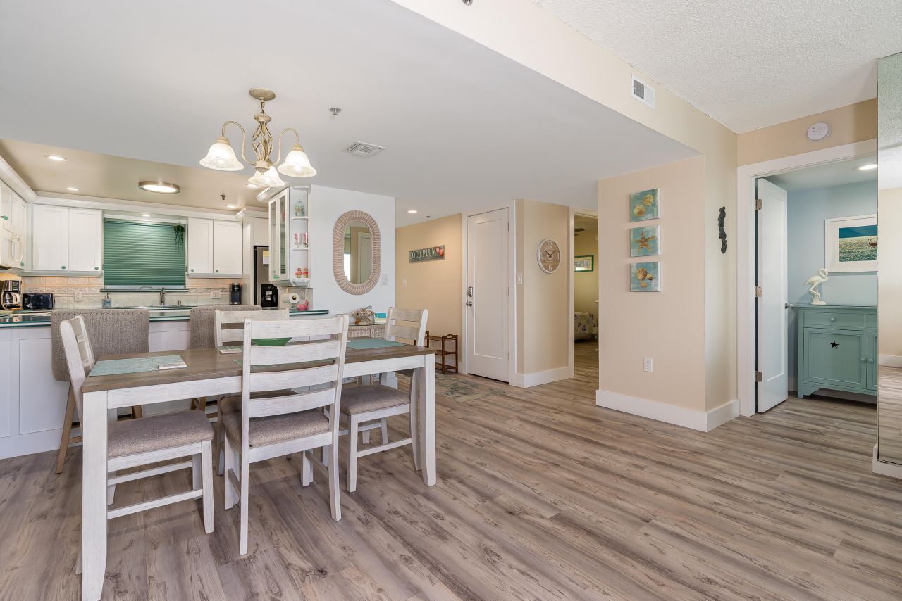 135 Coco Plum Drive, Unit 4C, Marathon, FL 33050 Photo