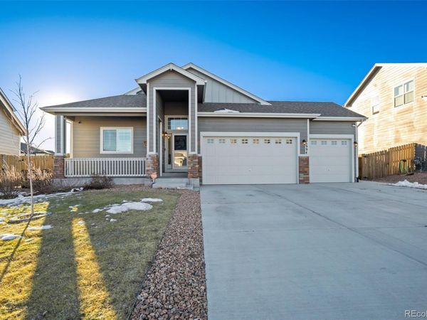 6994 Peachleaf Drive, Colorado Springs, CO 80925