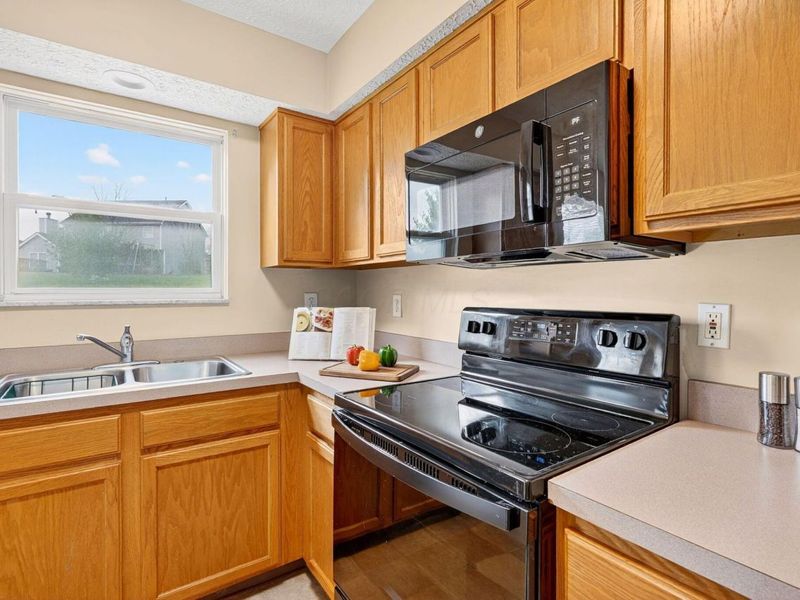 6495 Saylor Street , Canal Winchester, OH 43110 Photo 6