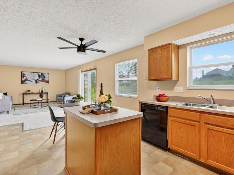 6495 Saylor Street , Canal Winchester, OH 43110 Photo 7