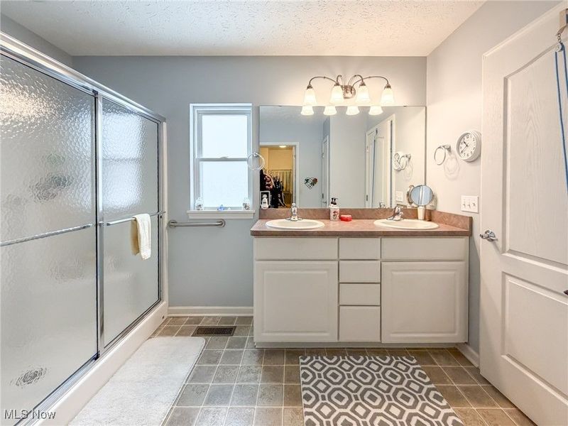 5398 Lake Forest Reserve Lane, Brunswick, OH 44212 Photo 14