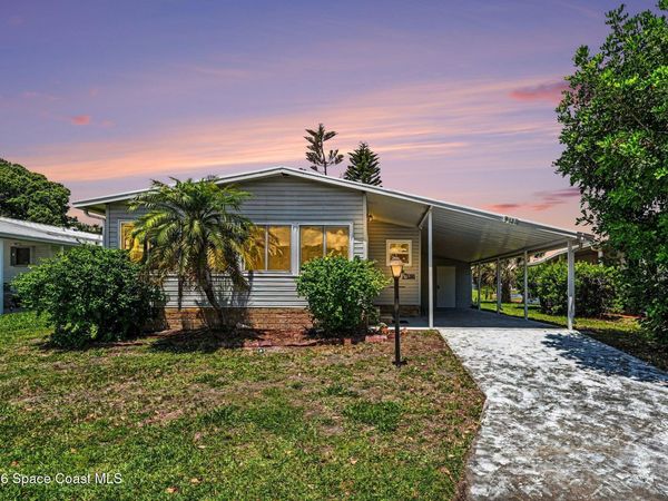 5380 Bannock Street, Unit O6, Micco, FL 32976