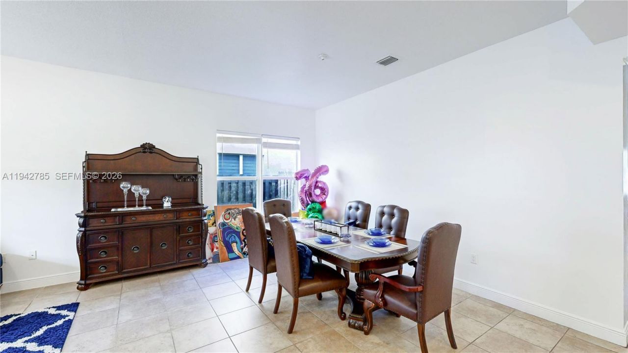 231 NE 33rd Ter, Homestead, FL 33033 Photo