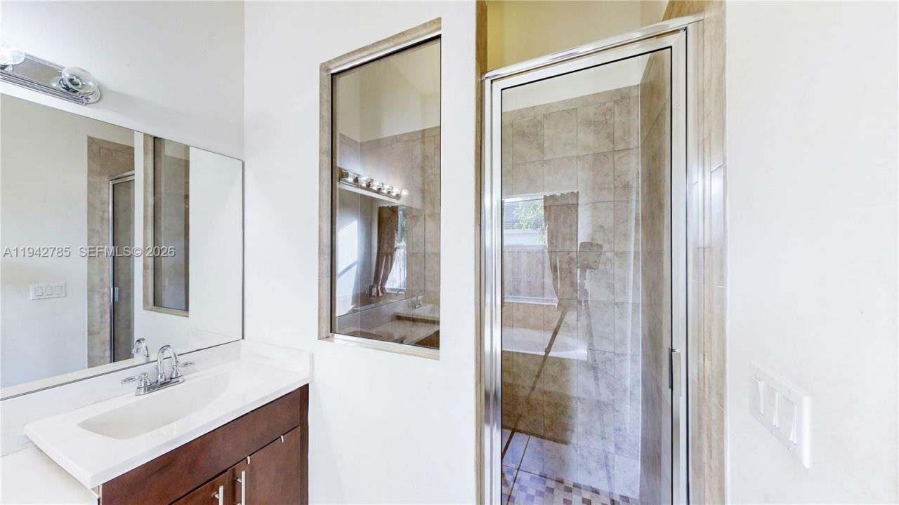 231 NE 33rd Ter, Homestead, FL 33033 Photo