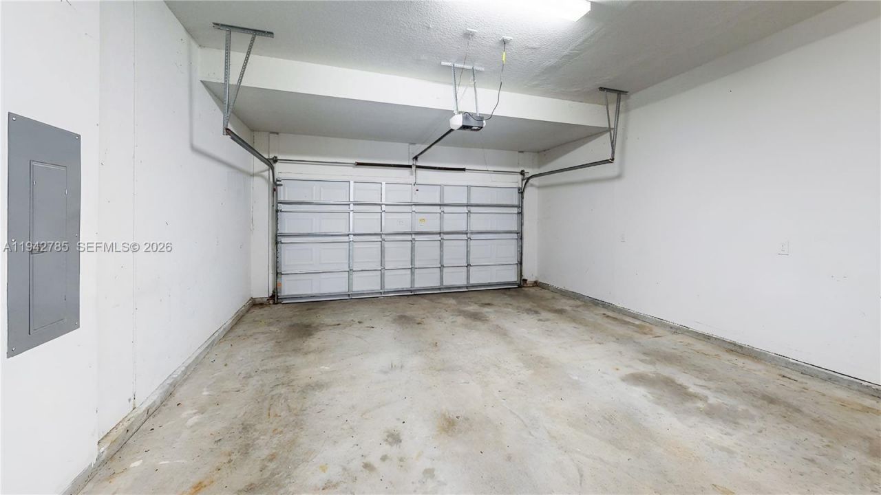 231 NE 33rd Ter, Homestead, FL 33033 Photo