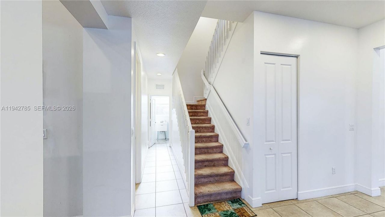 231 NE 33rd Ter, Homestead, FL 33033 Photo