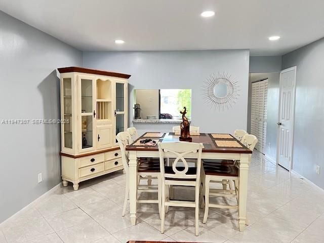 905 NW 107th Ave , Pembroke Pines, FL 33026 Photo