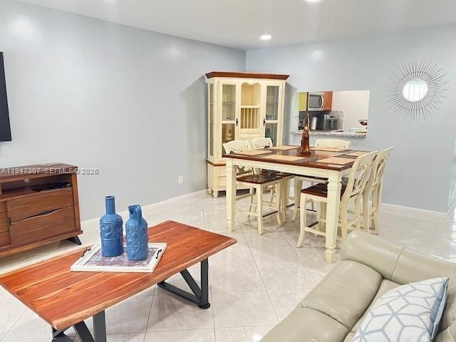 905 NW 107th Ave , Pembroke Pines, FL 33026 Photo