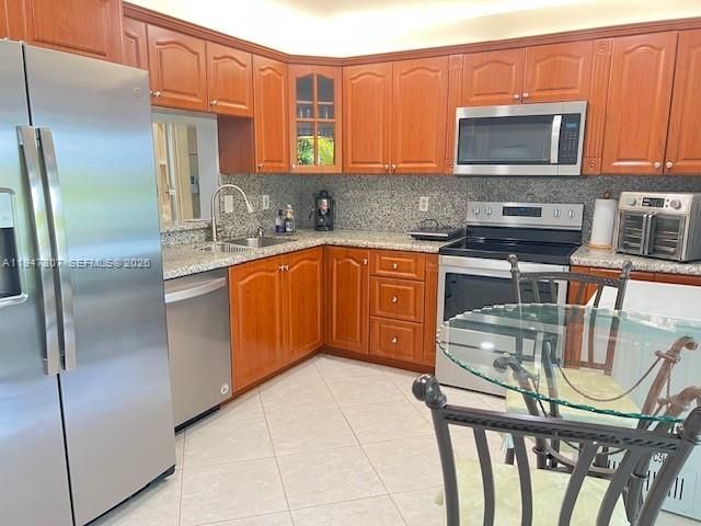 905 NW 107th Ave , Pembroke Pines, FL 33026 Photo