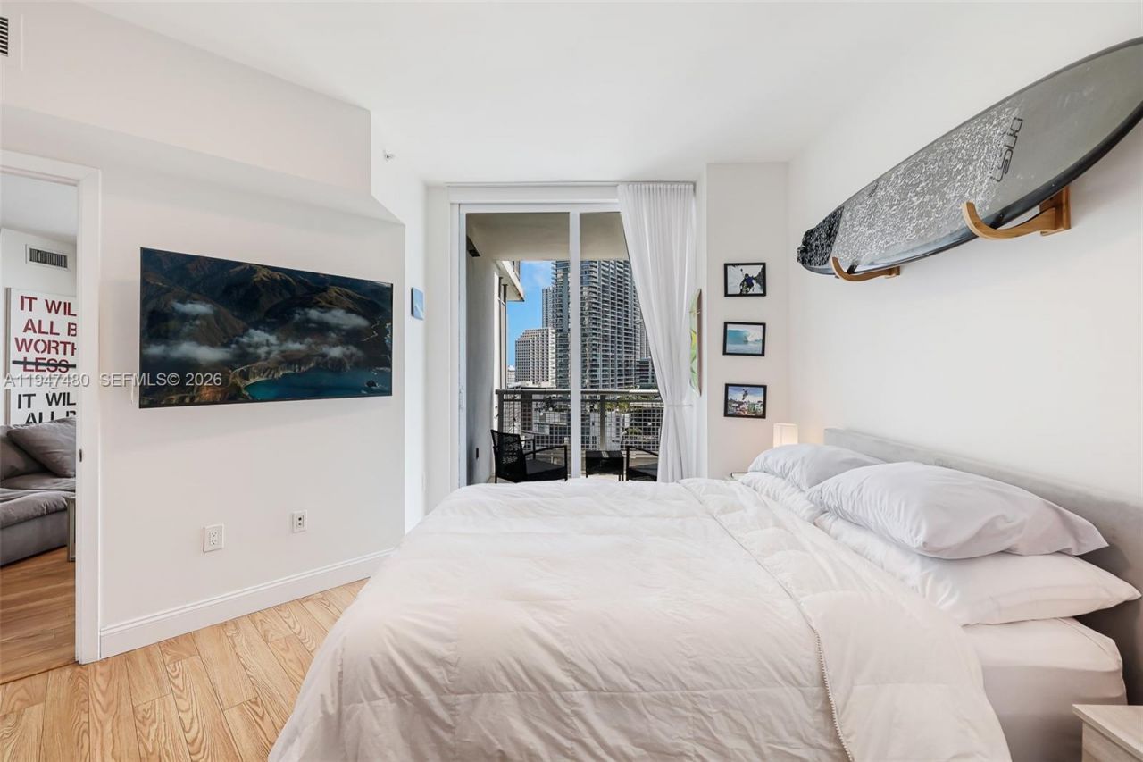 350 S Miami Ave, Unit 2104, Miami, FL 33130 Photo