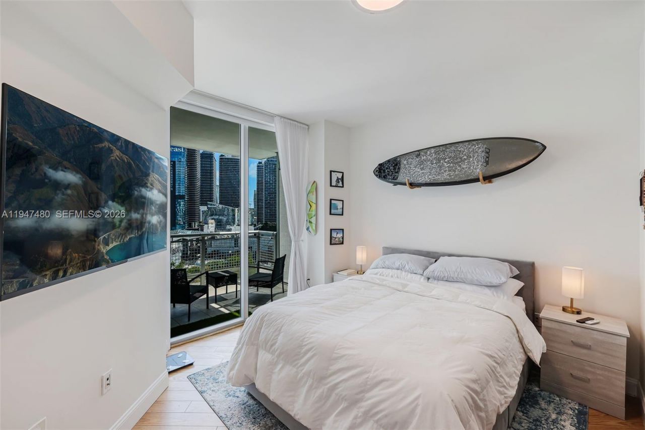 350 S Miami Ave, Unit 2104, Miami, FL 33130 Photo