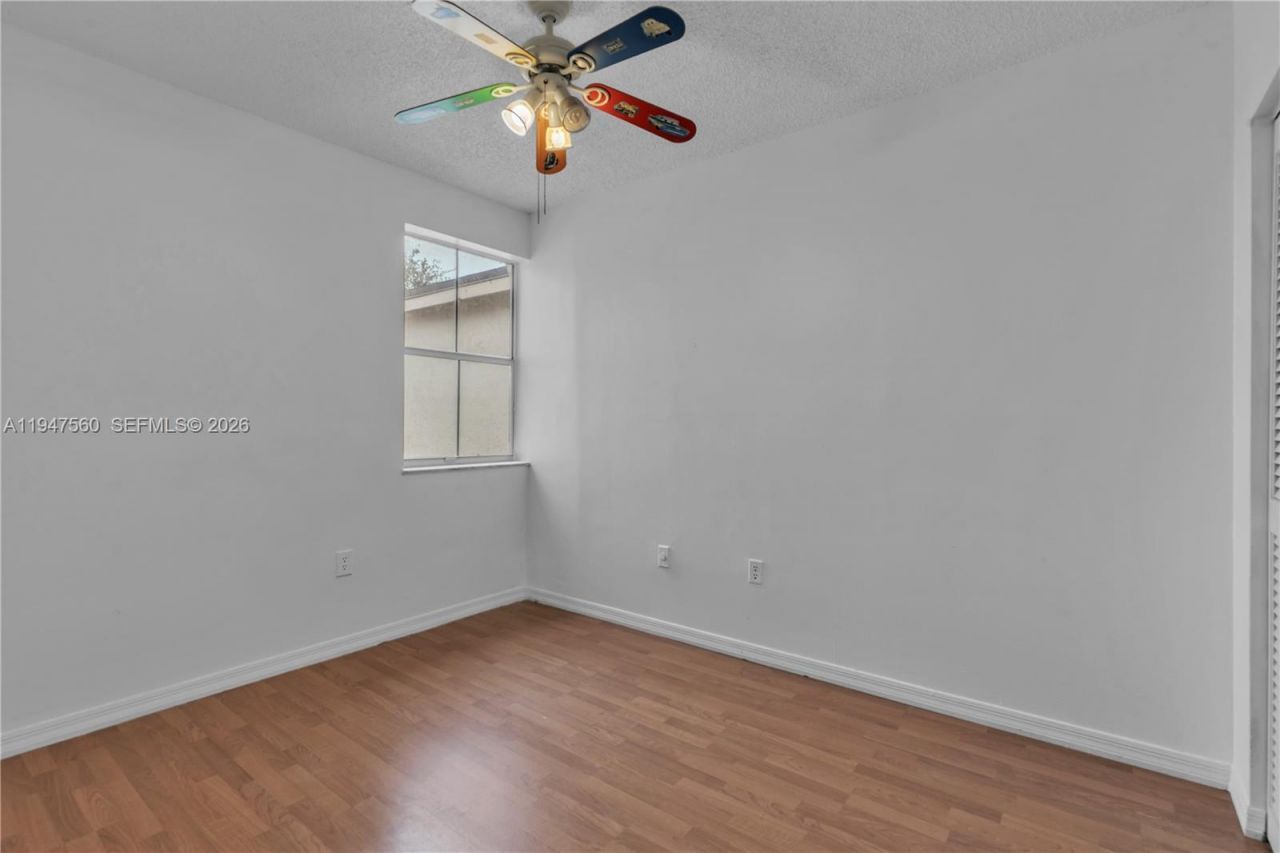 9193 Fontainebleau Blvd, Unit 209, Miami, FL 33172 Photo