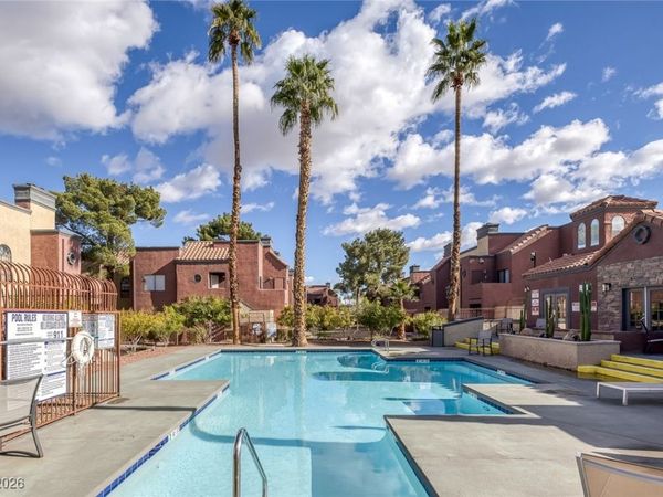 4050 Pacific Harbors Drive , Unit 216, Las Vegas, NV 89121