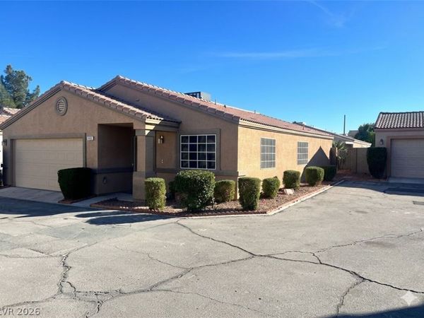 5279 Mineral Lake Drive, Las Vegas, NV 89122