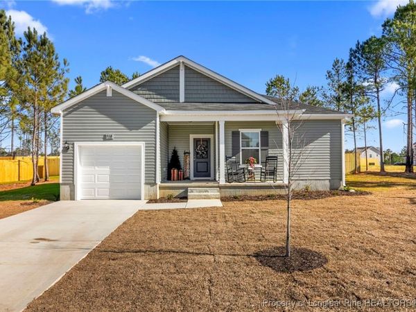 518 Stadium Drive, Cameron, NC 28326