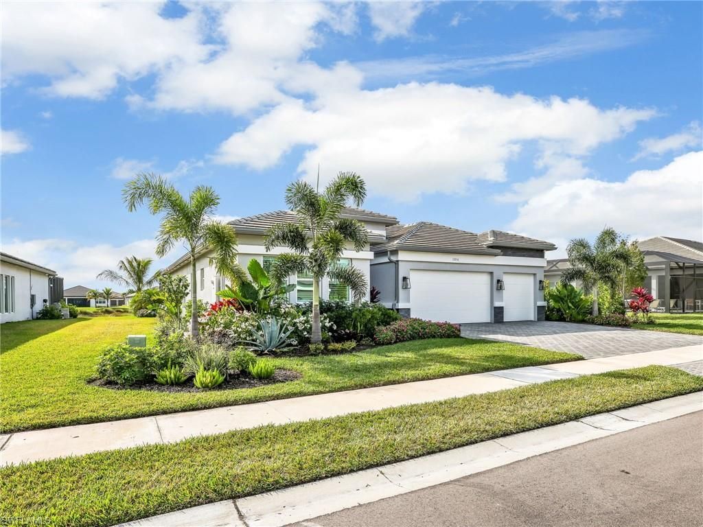 12056 Oleander Ave, Naples, FL 34120 Photo
