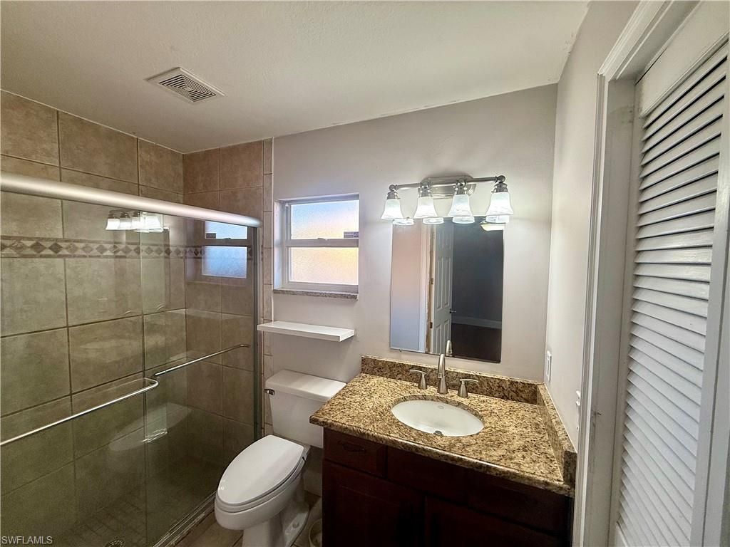 10192 Shade Tree Ct, Bonita Springs, FL 34135 Photo