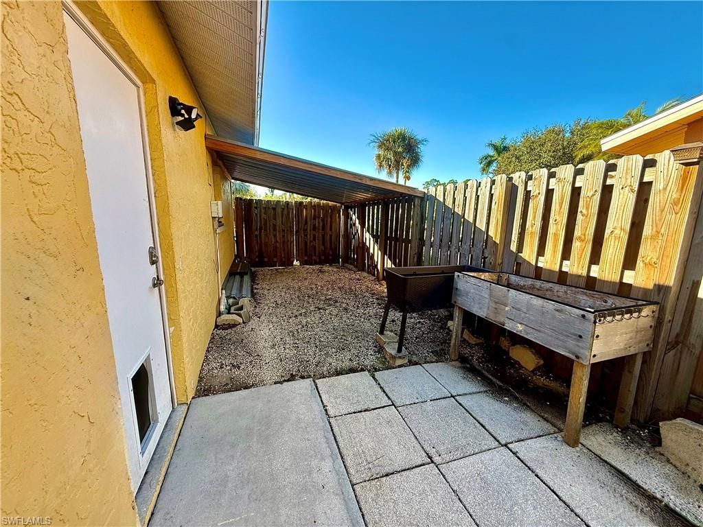 10192 Shade Tree Ct, Bonita Springs, FL 34135 Photo