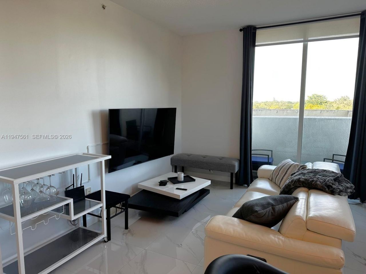 3000 Coral Way, Unit 421, Miami, FL 33145 Photo