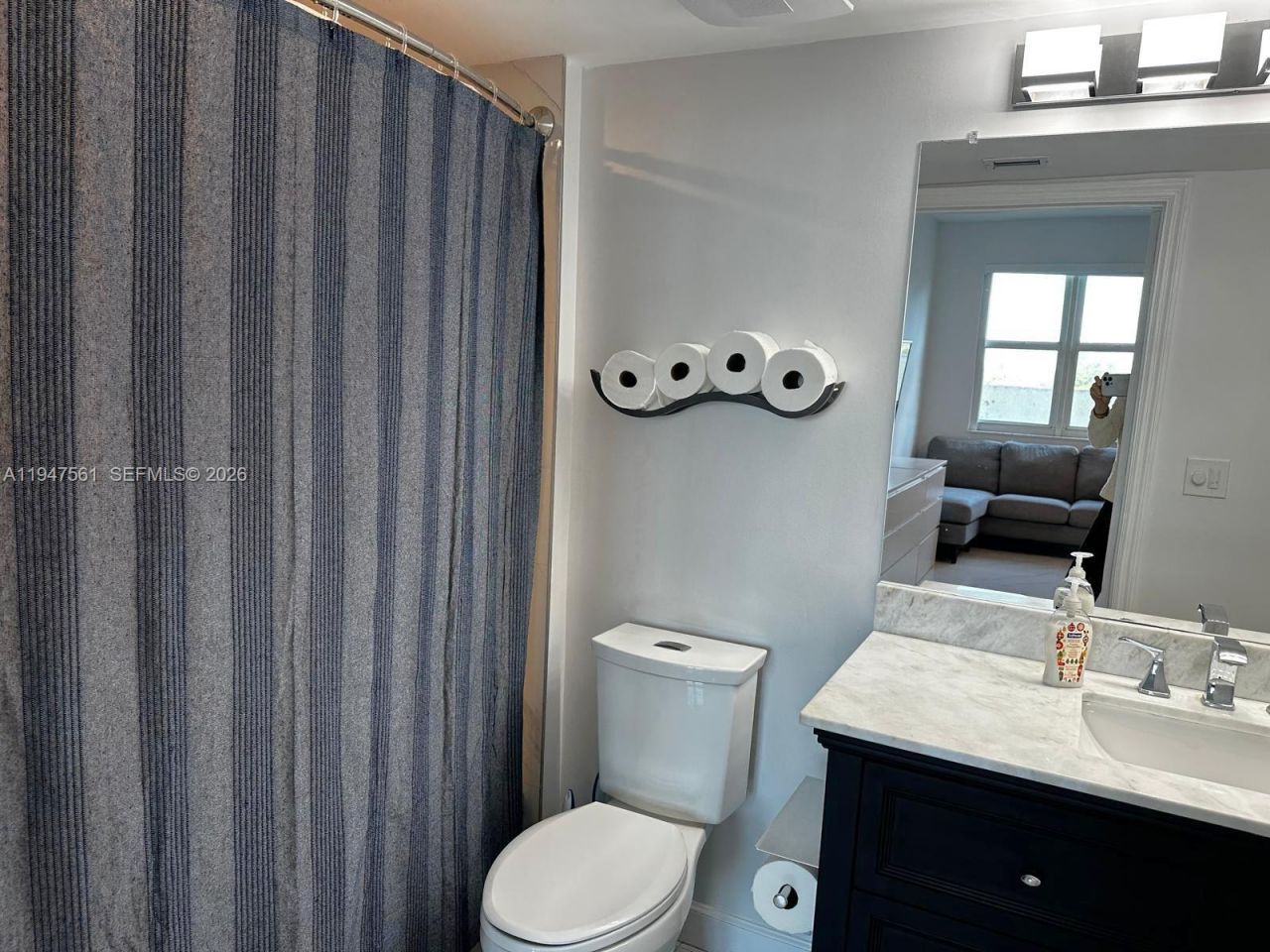 3000 Coral Way, Unit 421, Miami, FL 33145 Photo