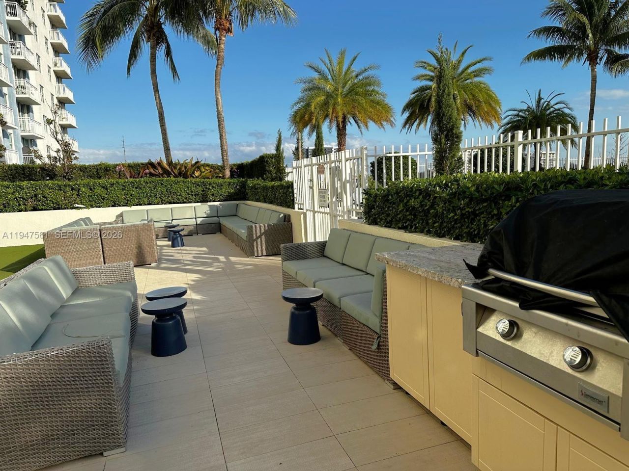 3000 Coral Way, Unit 421, Miami, FL 33145 Photo