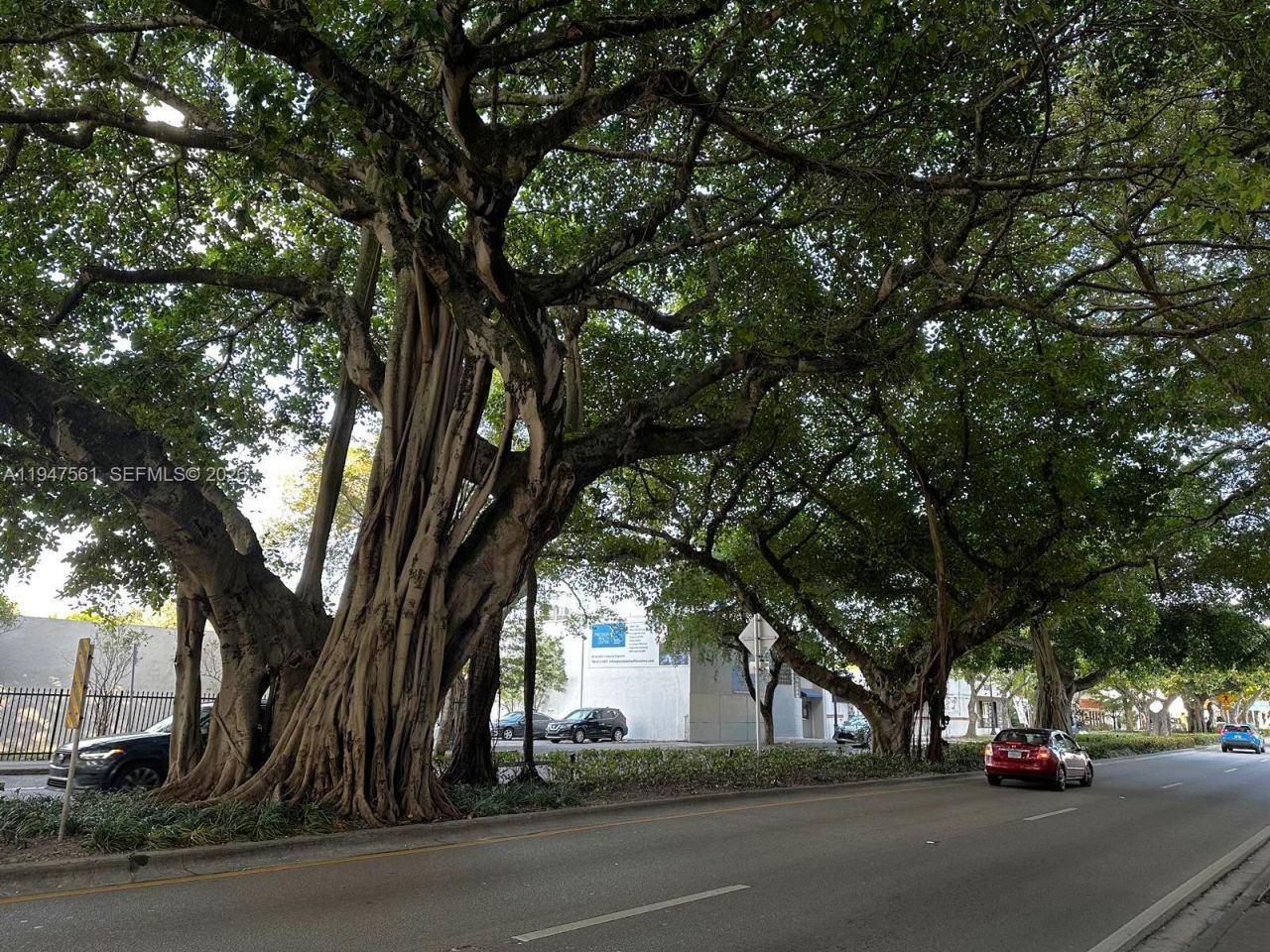 3000 Coral Way, Unit 421, Miami, FL 33145 Photo