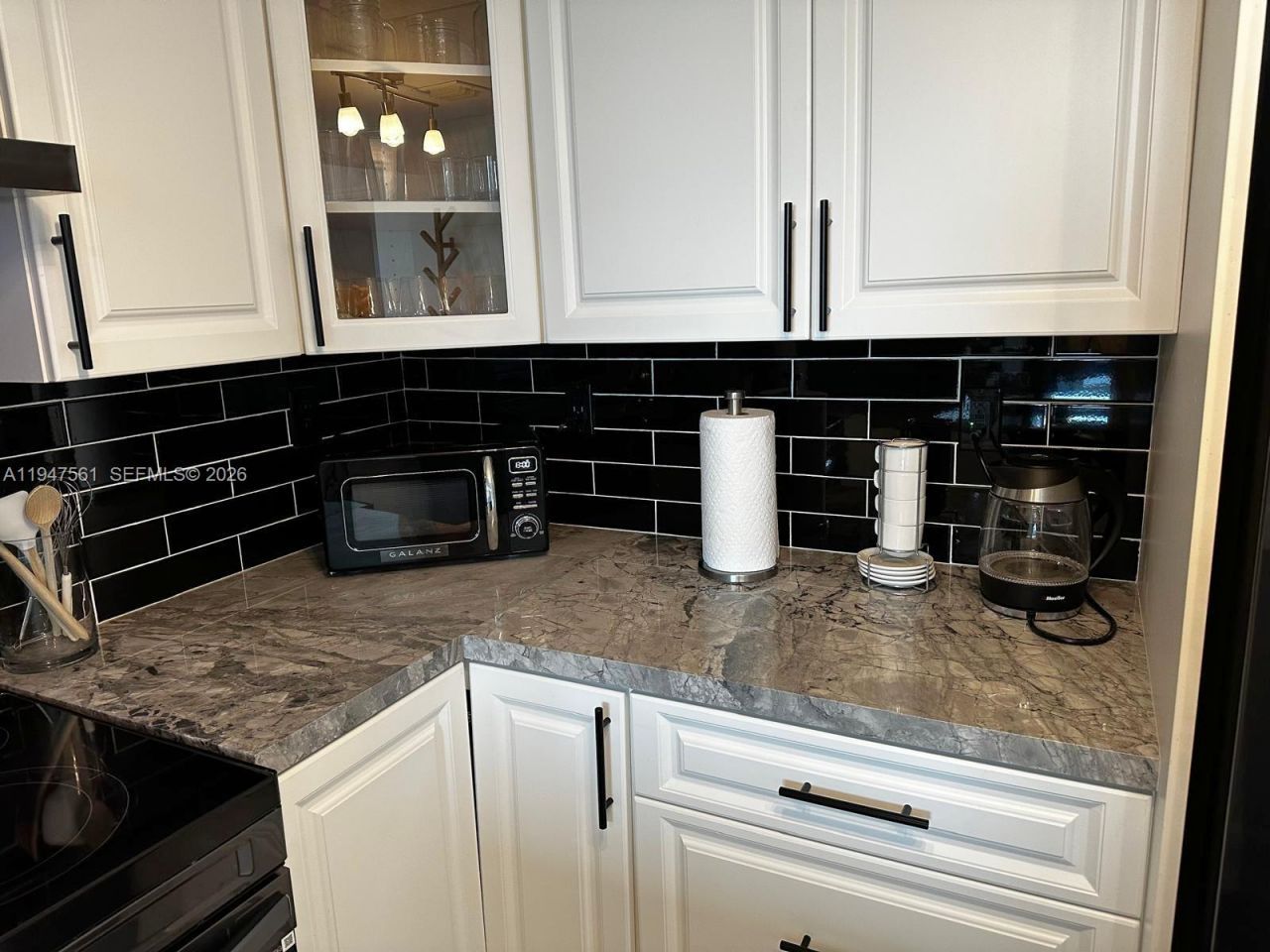 3000 Coral Way, Unit 421, Miami, FL 33145 Photo