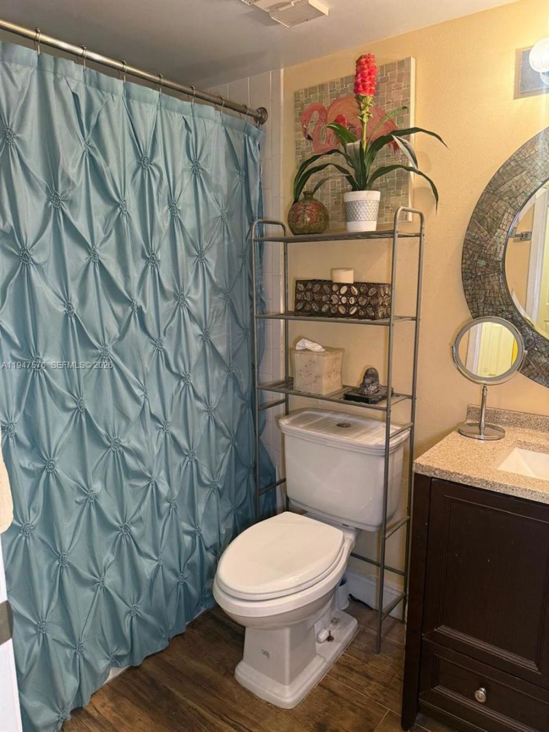 800 N Miami Ave, Unit E-609, Miami, FL 33136 Photo