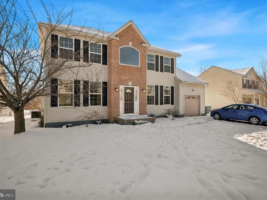 227 Milton Avenue, Horsham, PA 19044 Main Photo