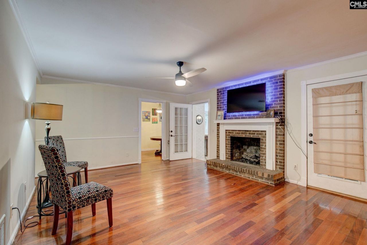 311 Duchess Trail  Photo 11