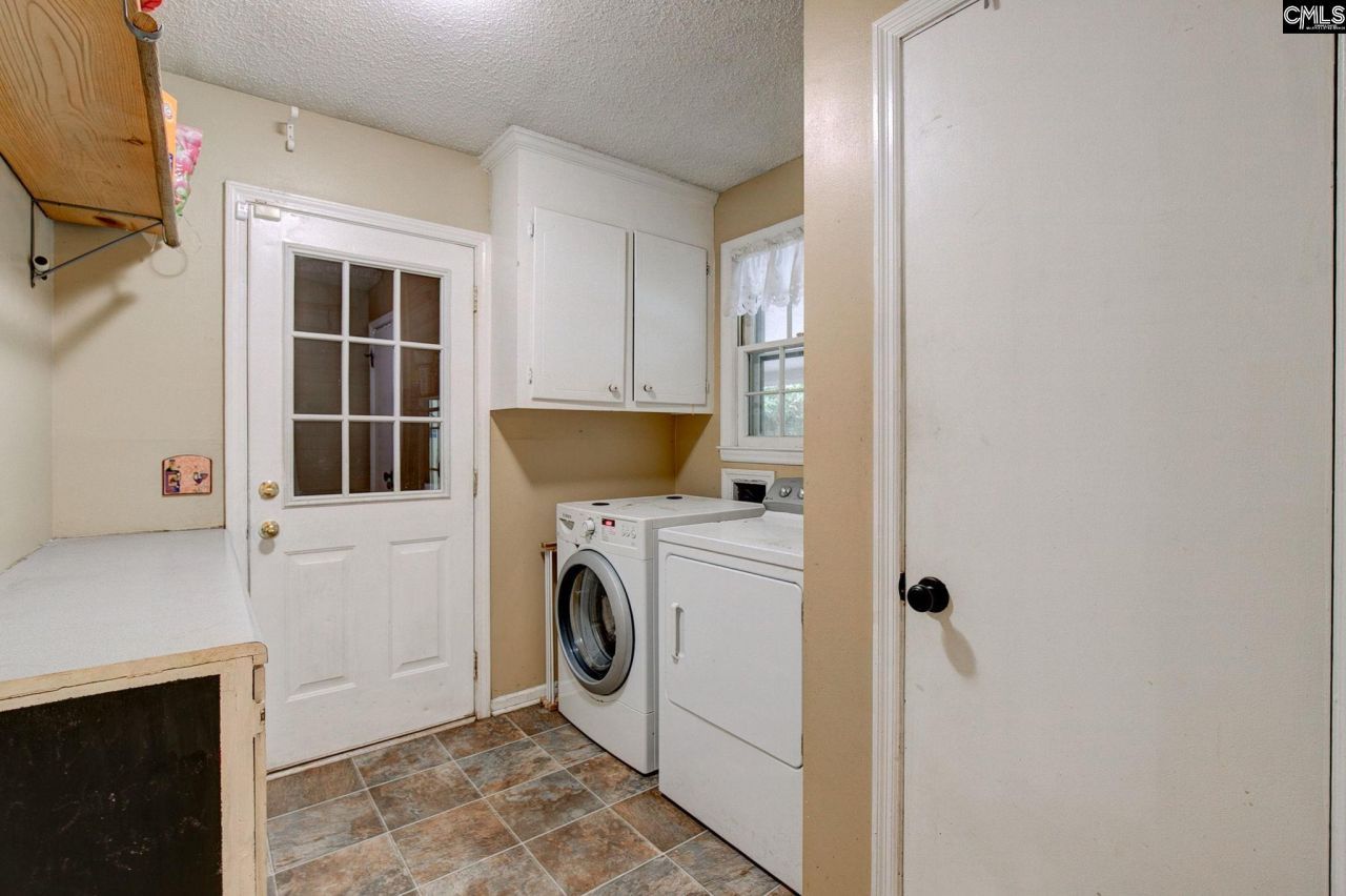 311 Duchess Trail  Photo 18